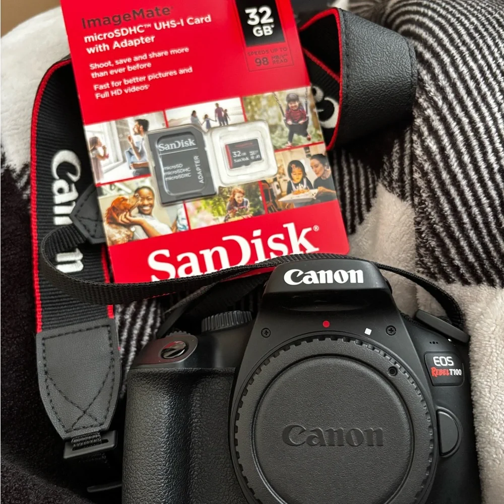 Canon EOS Rebel T100
